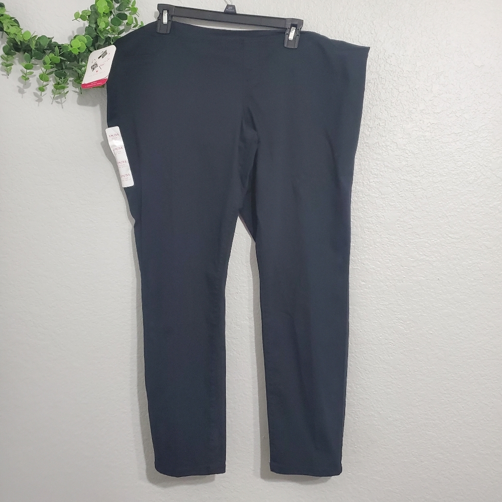 Woman Black Jeans Maternity size 18 belly band plus size